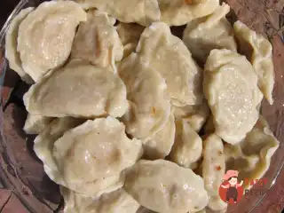 Вареники з квасолею та грибами