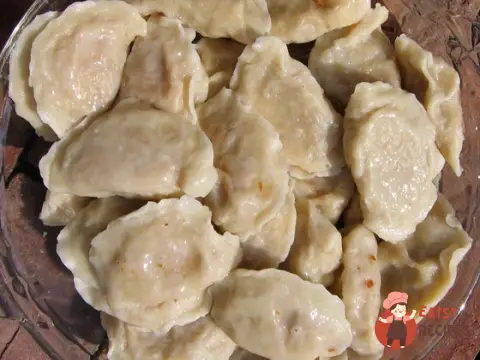 Вареники з квасолею та грибами