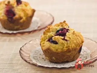 Маффіни з пахтою та ягодами