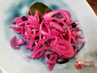 Маринована цибуля для шашлику