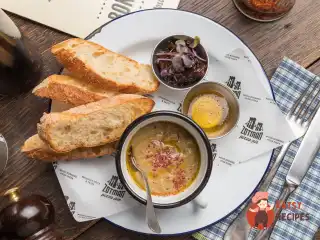 Паштет із курячої печінки з трюфельним медом