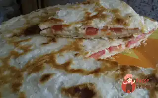 Пиріг З Лаваша З Яйцями, Помідором Та Ковбасою