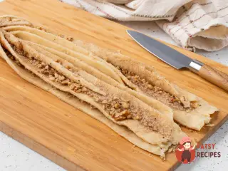 Крок 8: Плетінка з горіхами