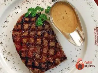 Рибай-стейк на грилі з перечним соусом за рецептом ресторану «Колбасофф»