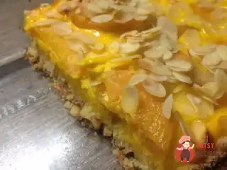 Сирно-фруктовий пиріг