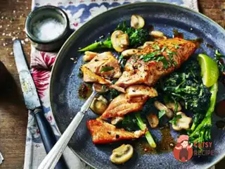 Лосось з грибами та брокколі по-сицилійськи