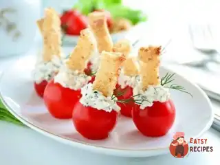 Фаршировані чері з часниковими грінками