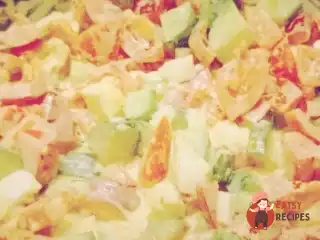 Літній салат з курячими яйцями