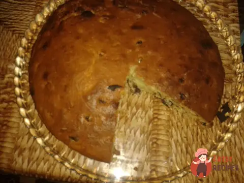 Англійський кекс із родзинками