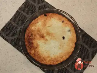 Сирна запіканка з родзинками