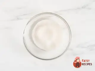 Крок 2: Шарлотка з брусницею