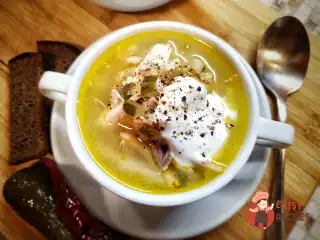 Розсольник з куркою та ріпою