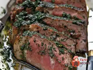 Стейк із соусом із 5 трав