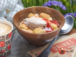 Вівсяна каша з карамелізованим бананом