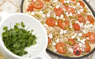 Піца З Бринзою Та Оливками