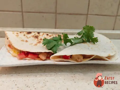 Кесадилья з куркою