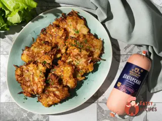 Крок 7: Деруни з ковбасою та сиром