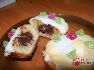 Ванільні кекси з шоколадною начинкою