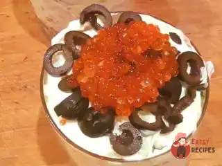 Салат з куркою та кальмаром