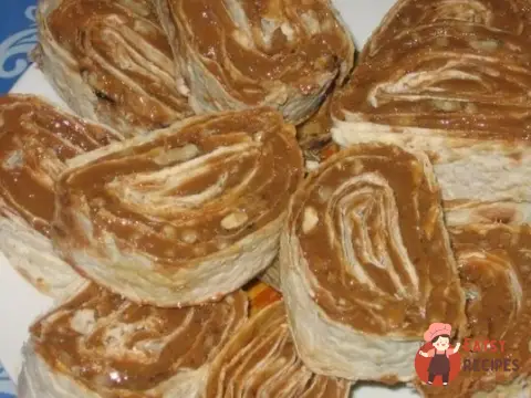 Солодкий рулет із лаваша