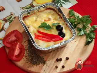 Запечені яйця з артишоками та пармезаном