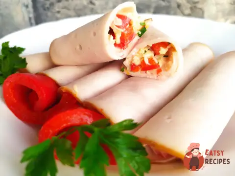Рулетики з шинкою