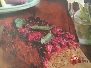 Рисовий «хліб» з грибами та горіхами
