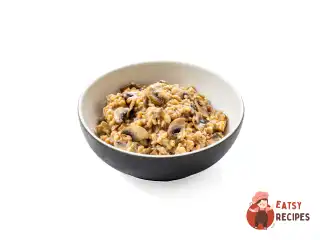 Каша з полби з грибами