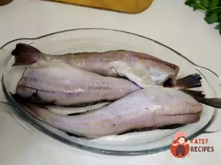Крок 1: Мінтай з овочами у рукаві