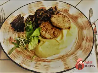 Горохові котлети з гороховим пюре