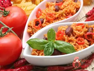 Рис по-мексиканськи з квасолею