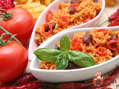Рис по-мексиканськи з квасолею