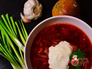 Борщ із копченостями