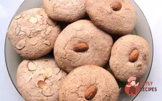 Тягуче Мигдальне Печиво З Абрикосовими Кісточками