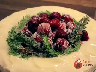 Імбирний торт із «замороженими» ягодами