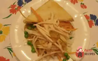 Жульєн Із Курки З Соусом Із Куркуми