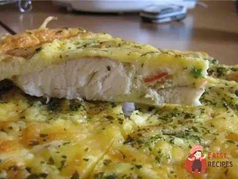 Форель, запечена у соусі