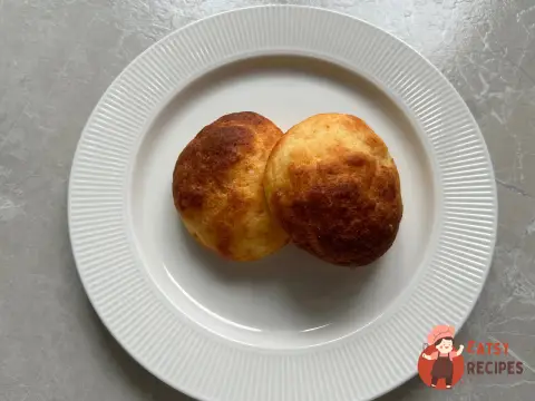 Сирні булочки