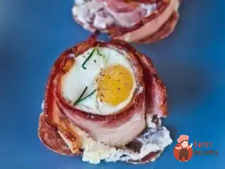Яєчня з грибами по-прованськи