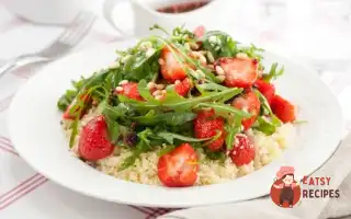 Салат Із Полуниці, Кускуса, Руколи Та Фети