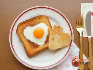 Сніданок для коханої на 14 лютого