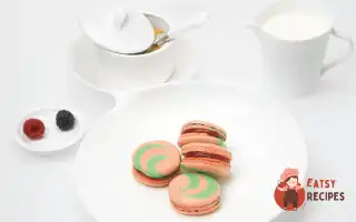 Тістечка Макарони З Малиною Та Анісом