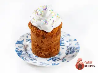 Пасхальний кулич в аерогрилі