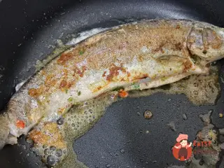 Крок 9: Форель по-чорноморськи