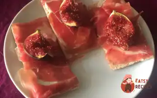 Ранкові Крекери З Хамоном Та Інжиром