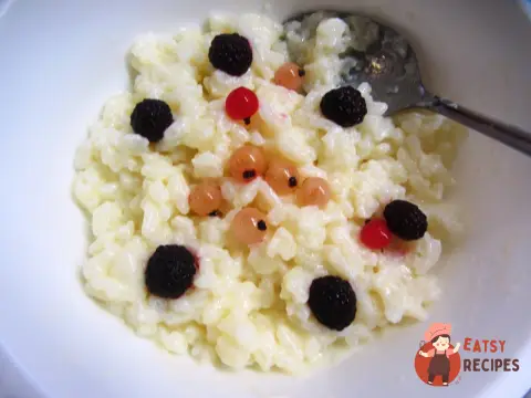 Молочна рисова каша