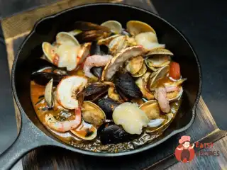 Соте з морепродуктів