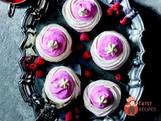 Малинові меренги