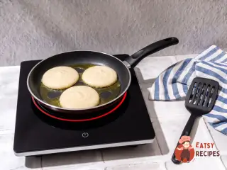 Крок 5: Картопляні оладки на кефірі
