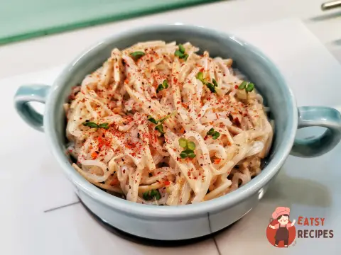 Спагетті ширатаки з грибами еноки